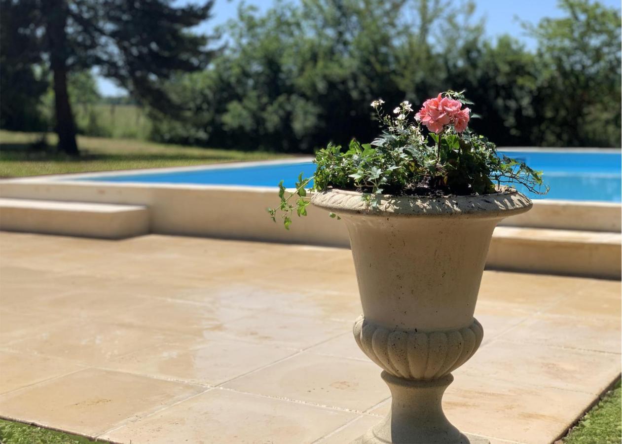 Chateau Mas De Pradie B&B Garden View Room Foissac  Екстериор снимка